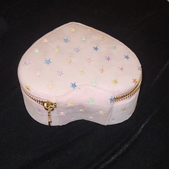 Stoney Clover Lane Park & Beach, Velour Pink Heart Case with Multicolor Stars - Picture 4 of 13